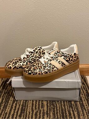 Leopard Print Platform Sneakers - White & Brown